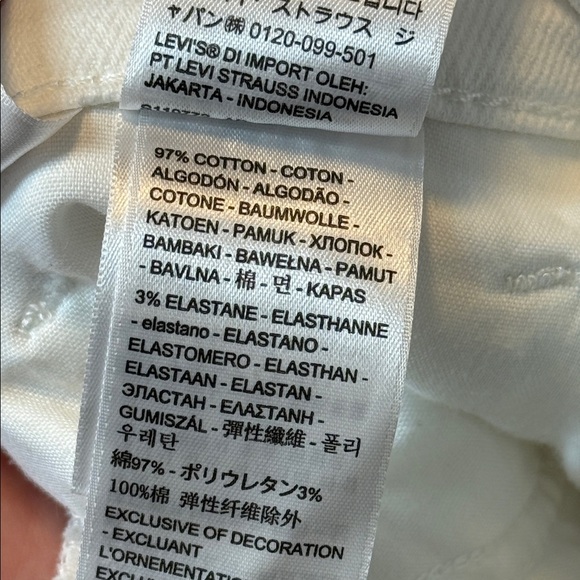 Levi's Women's 721 High Rise White Skinny Jeans Size 28 - Picture 6 of 6